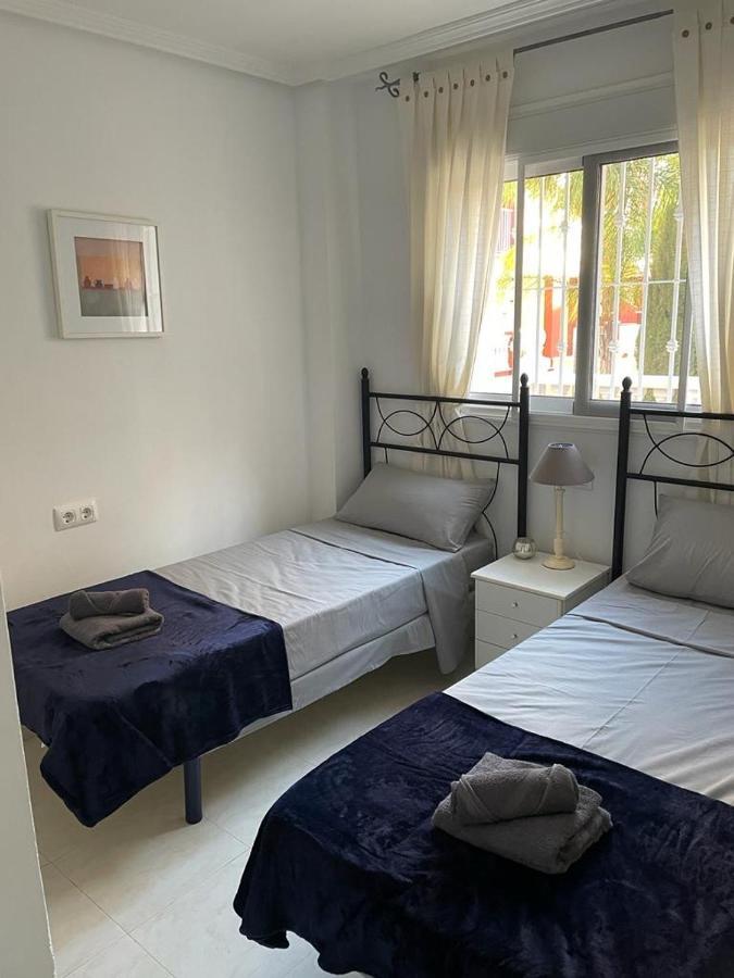 Ground Floor Apartment With 3 Pools มูร์เซีย ภายนอก รูปภาพ
